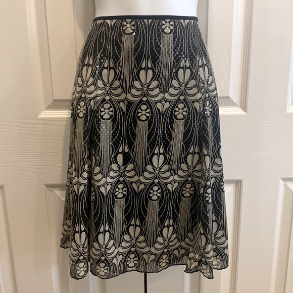 Scott McClintock Dresses & Skirts - Absolutely gorgeous black & ivory sequin skirt!